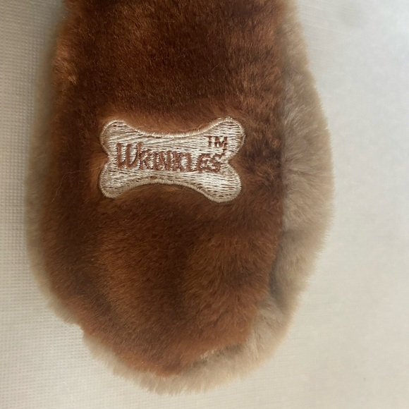 WRINKLES Dog Hand Puppet Plush Ganz Bros Brown 16” Shirt/Overalls Vintage 1981 - Picture 10 of 14